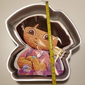 WILTON DORA THE EXPLORER CAKE PAN NEW 2105-6305  Mold Baking 2012 New old stock